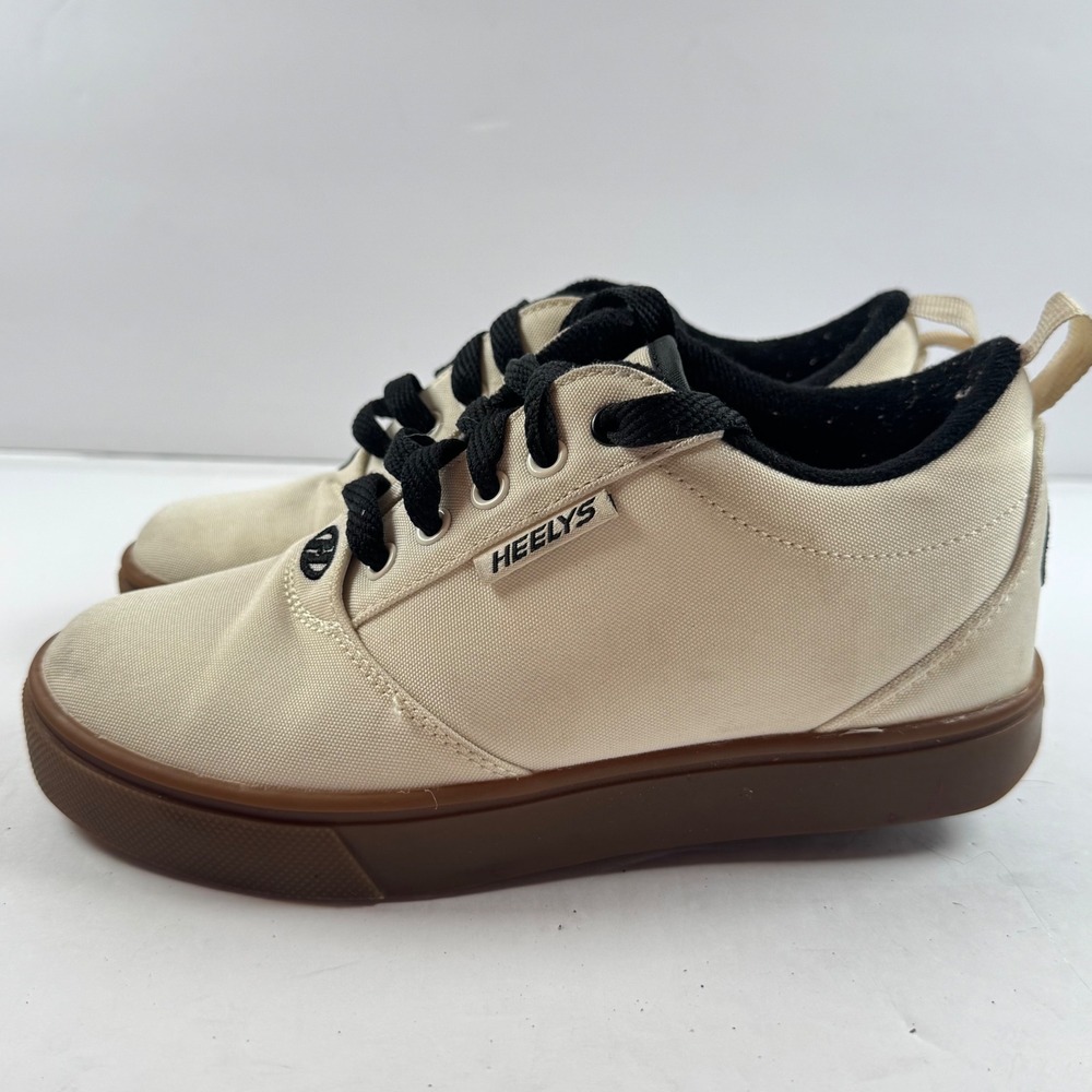 Heelys Pro 20 Youth 2 Cream Canvas Wheeled Skate Shoes Black Laces Gum Sole